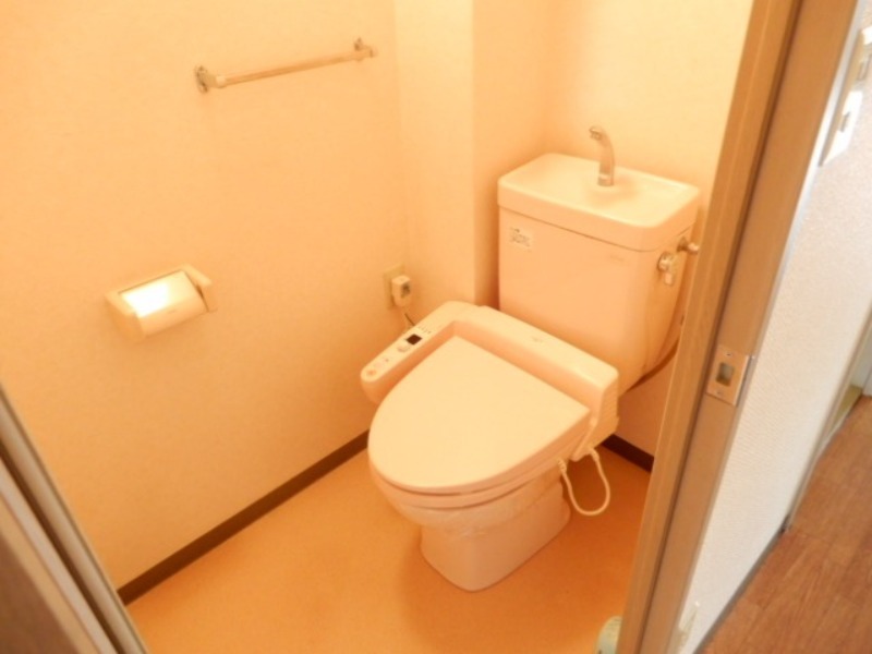 トイレ　図面と現状に相違がある場合には現状を優先