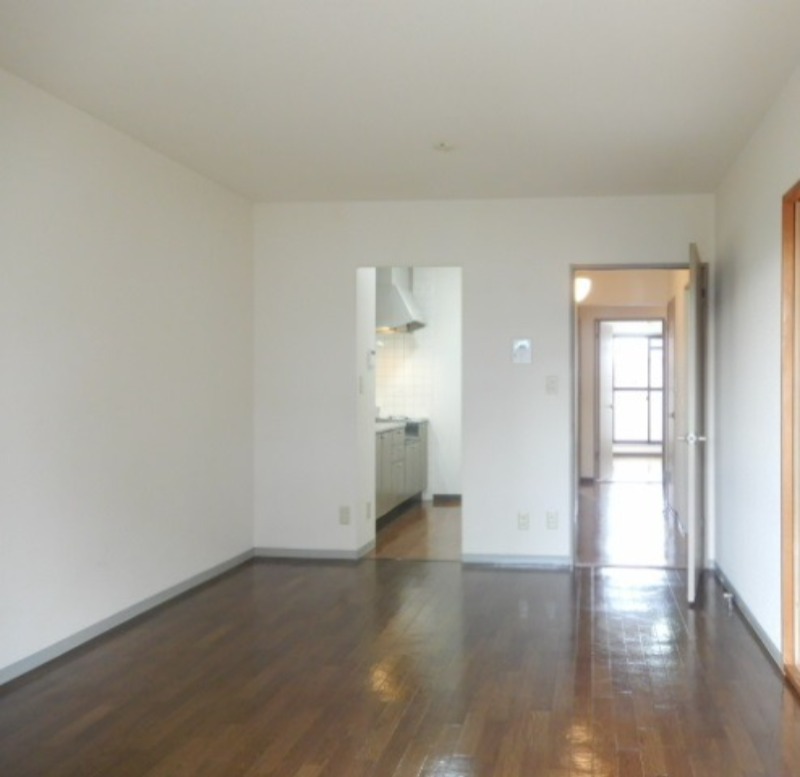 居室・リビング　図面と現状に相違がある場合には現状を優先