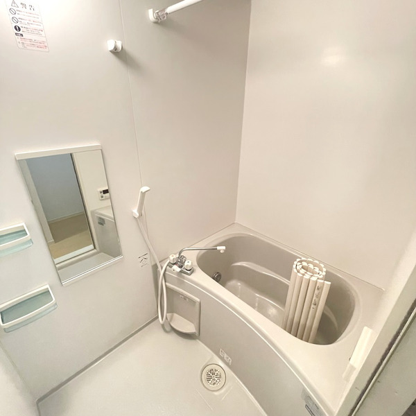 バス・シャワールーム　【人気の東横線、大型CL完備で室内スッキリ片付きます♪】オス