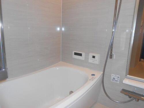バス・シャワールーム　浴室　内装後　2018年1月撮影の写真