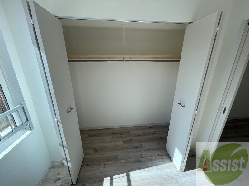 収納　収納もバッチリあるのでお部屋が片付きますよ！