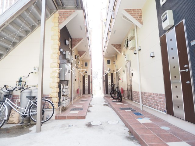 その他共有部分　建物入り口です