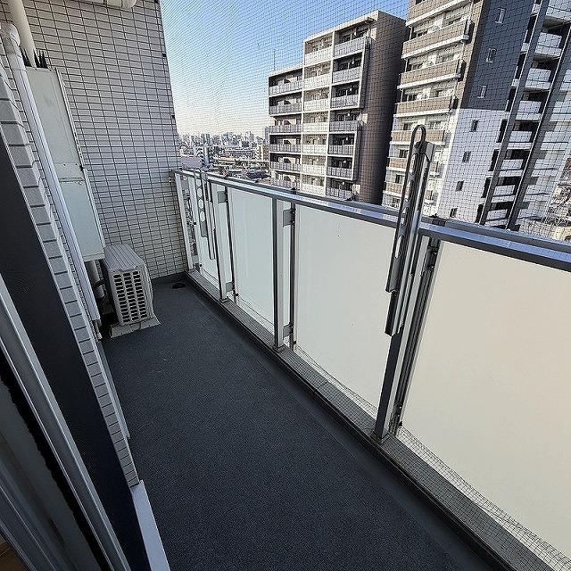 バルコニー　バルコニー