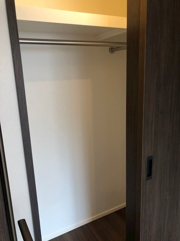 収納　※反転タイプの写真を使用しています。