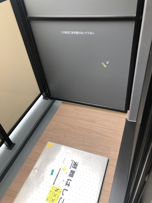 バルコニー　※反転タイプの写真を使用しています。