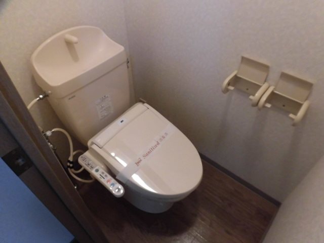 トイレ　同型タイプ