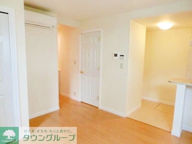 居室・リビング　明るいお部屋です