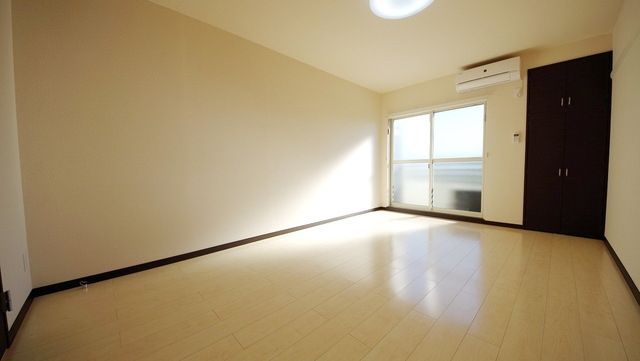 居室・リビング　洋室