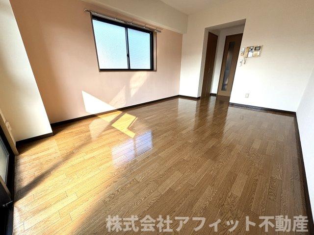 居室・リビング　洋室10帖