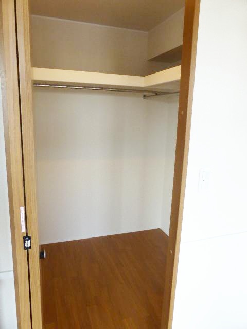 収納　お荷物の多い方でも安心のクローゼット付き♪