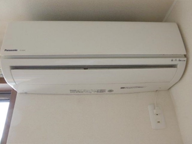 その他設備　室内エアコン付き♪