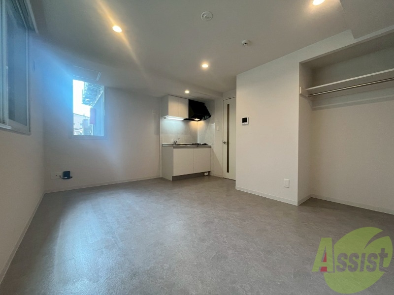 居室・リビング　広々としたリビングですね。使い勝手がよさそうですね！