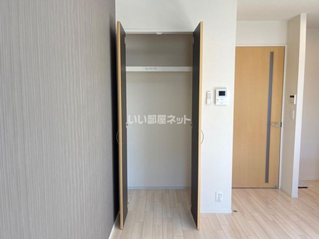 スカイハイムの内装写真