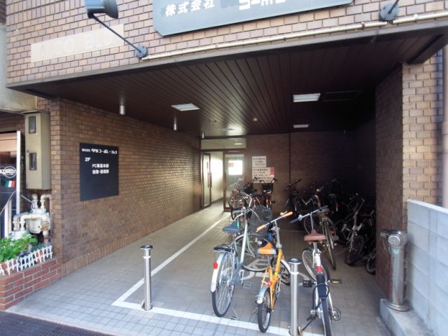 エントランス　綺麗なエントランス。