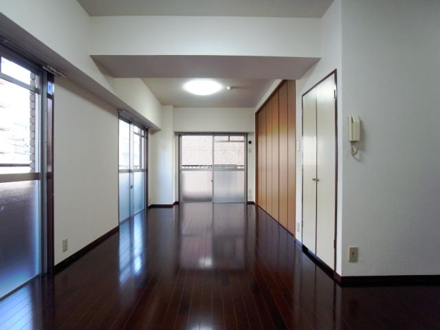 居室・リビング　広いです