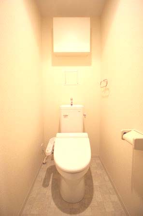 トイレ　★温水洗浄便座★