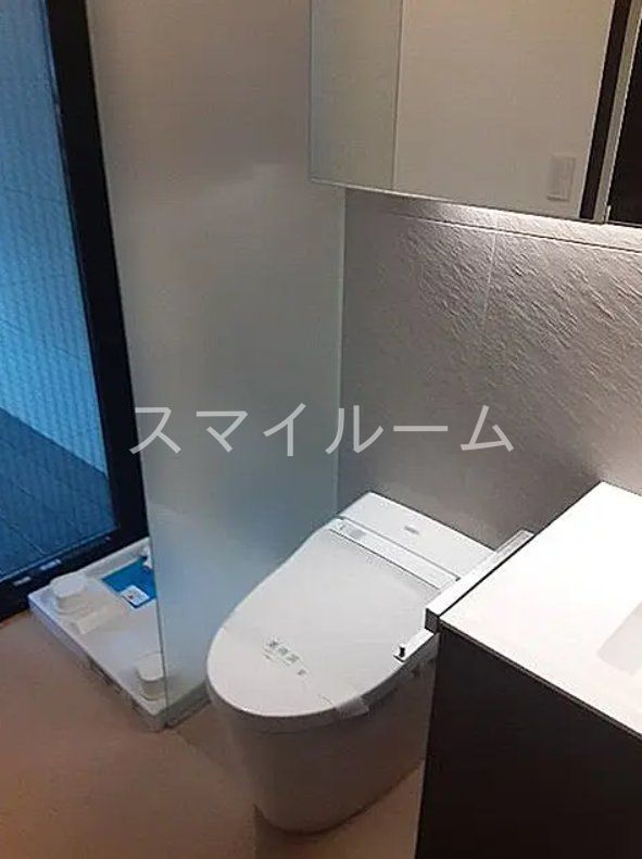 バス・シャワールーム　別部屋参考写真となります。