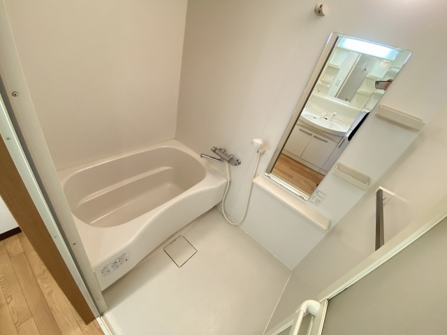 バス・シャワールーム　別号室の写真です