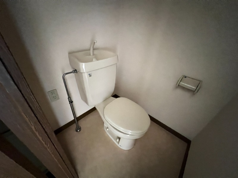 トイレ　別号室イメージ