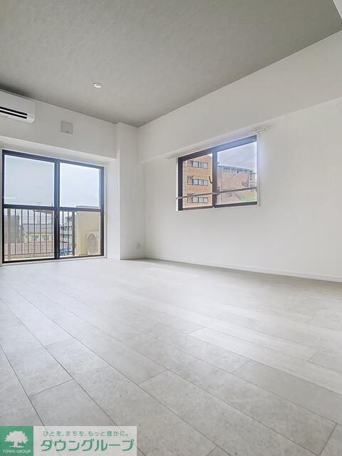 居室・リビング　タウンハウジング仙川店まで♪