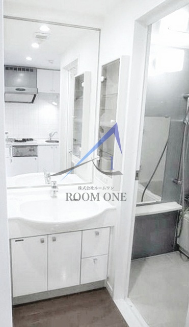 洗面設備　洗面台です。