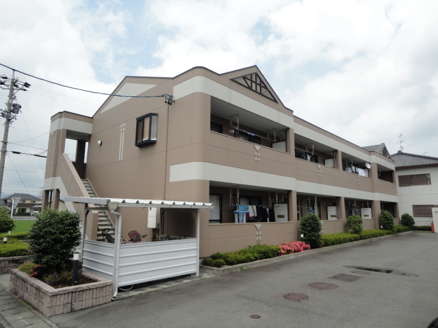 建物外観　外観写真（昼）