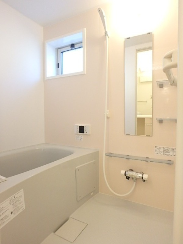 バス・シャワールーム　図面と現状に相違がある場合には現状を優先