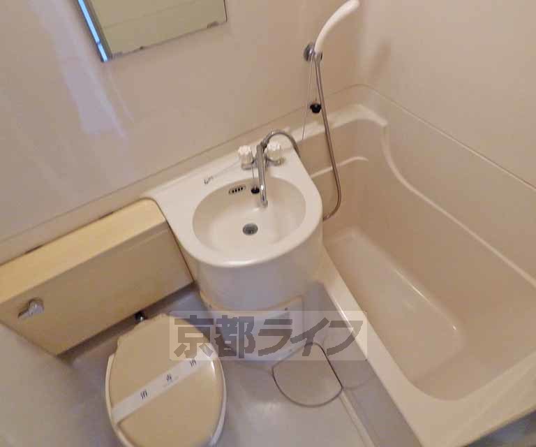 バス・シャワールーム　ユニットバスです。