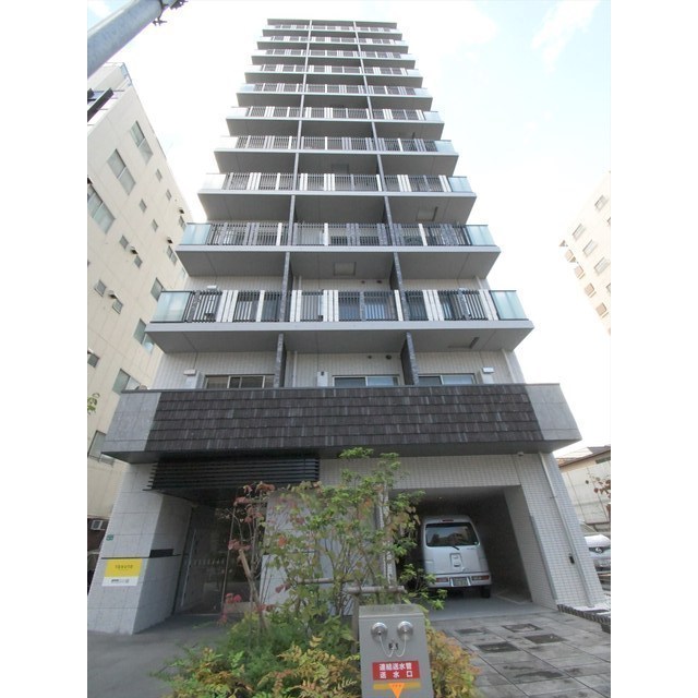 建物外観　外観は落ち着いています