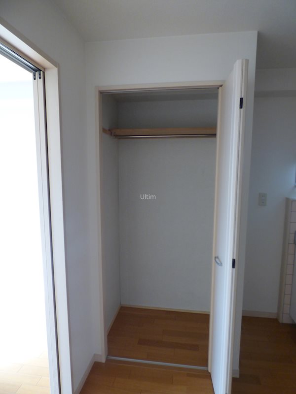 収納　違うお部屋の写真です。ご参考までに