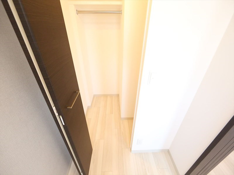 収納　ウォークインクローゼット（収納充実しています）