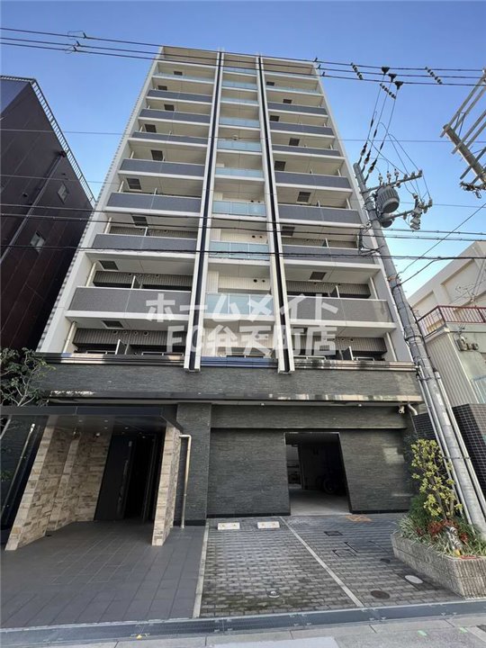 建物外観　外観は落ち着いています