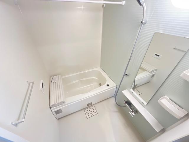 バス・シャワールーム　バス（イメージ）