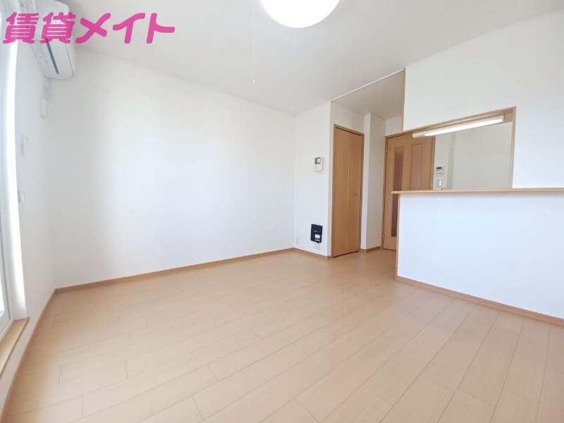 居室・リビング　同型タイプ画像