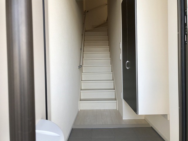 玄関　205の画像です。