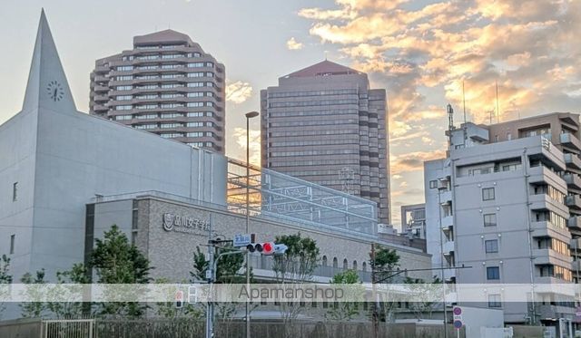 中学校　品川女子学院中等部・高等部（中学校）まで1945m