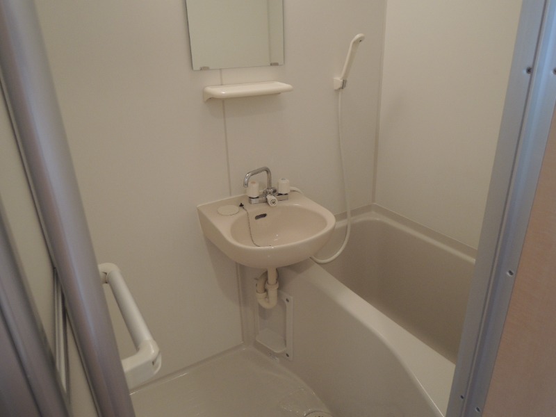 バス・シャワールーム　＊別号室の写真となります。