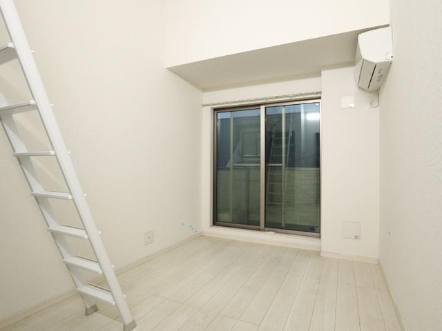 居室・リビング　居室　※同物件・同仕様画像