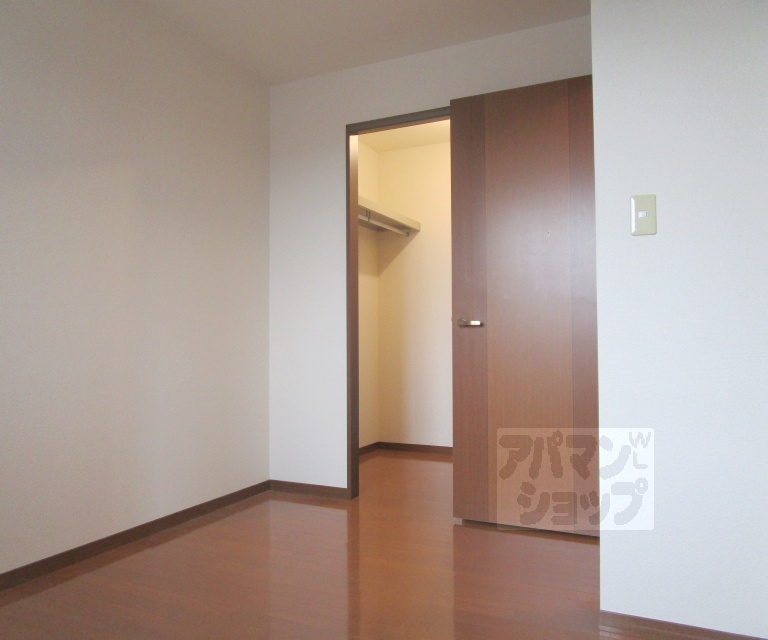 居室・リビング　リビング広いです