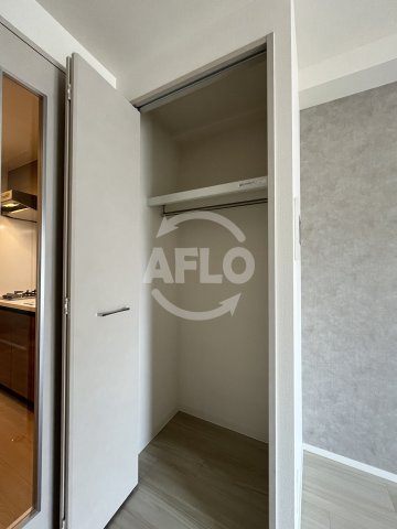 収納　スプランディッド十三本町　クローゼット