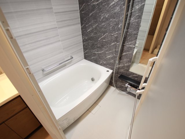 バス・シャワールーム　別室の参考写真です。※現況優先