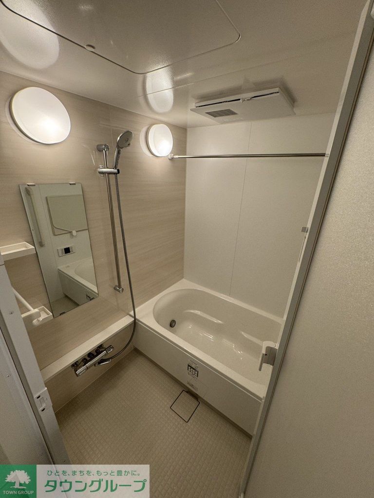 バス・シャワールーム　バス