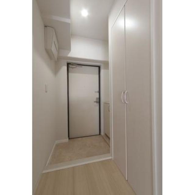 玄関　※写真は同タイプ住戸です。