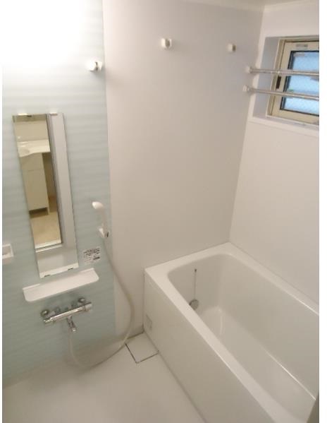 バス・シャワールーム　日々の疲れを癒すお風呂です♪