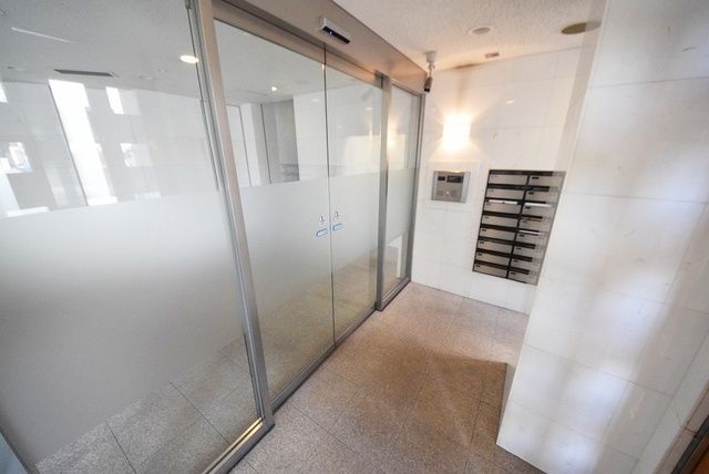 ロビー　エントランス