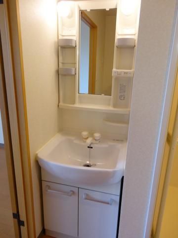 洗面設備　★朝夜嬉しい独立洗面脱衣所★