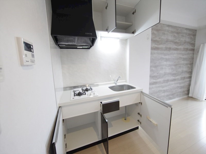 キッチン　システムキッチン（ガス2口コンロ付）