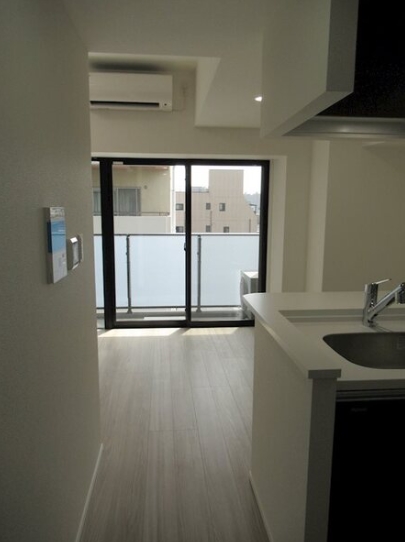 居室・リビング　☆広々とした居室☆