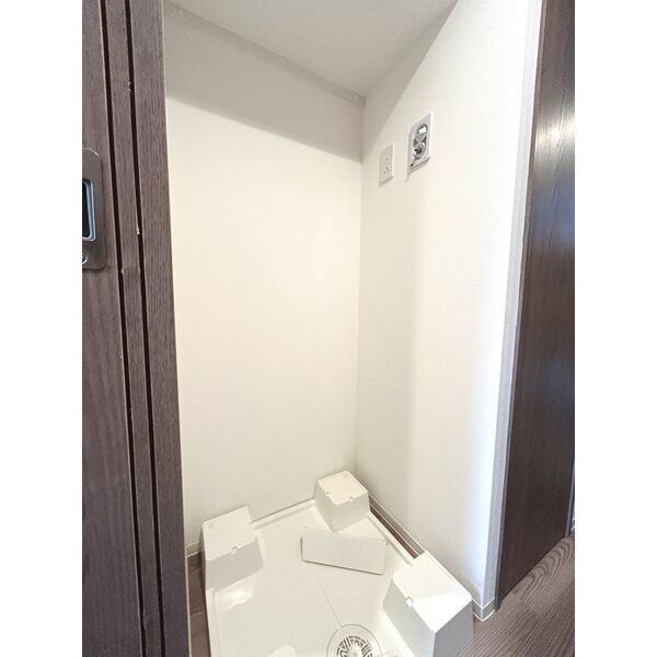 その他　洗濯機置場