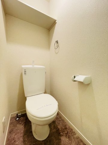 トイレ　ゆったりとした空間のトイレです